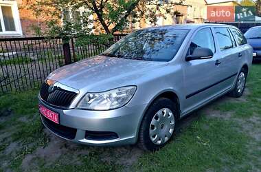 Универсал Skoda Octavia 2009 в 
