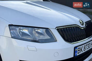 Універсал Skoda Octavia 2013 в 
