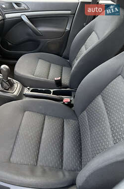 Универсал Skoda Octavia 2011 в 