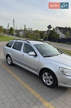 Універсал Skoda Octavia 2010 в Львові