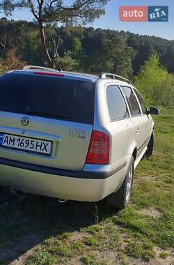 Универсал Skoda Octavia 2004 в 