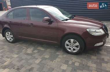 Лифтбек Skoda Octavia 2011 в Николаеве