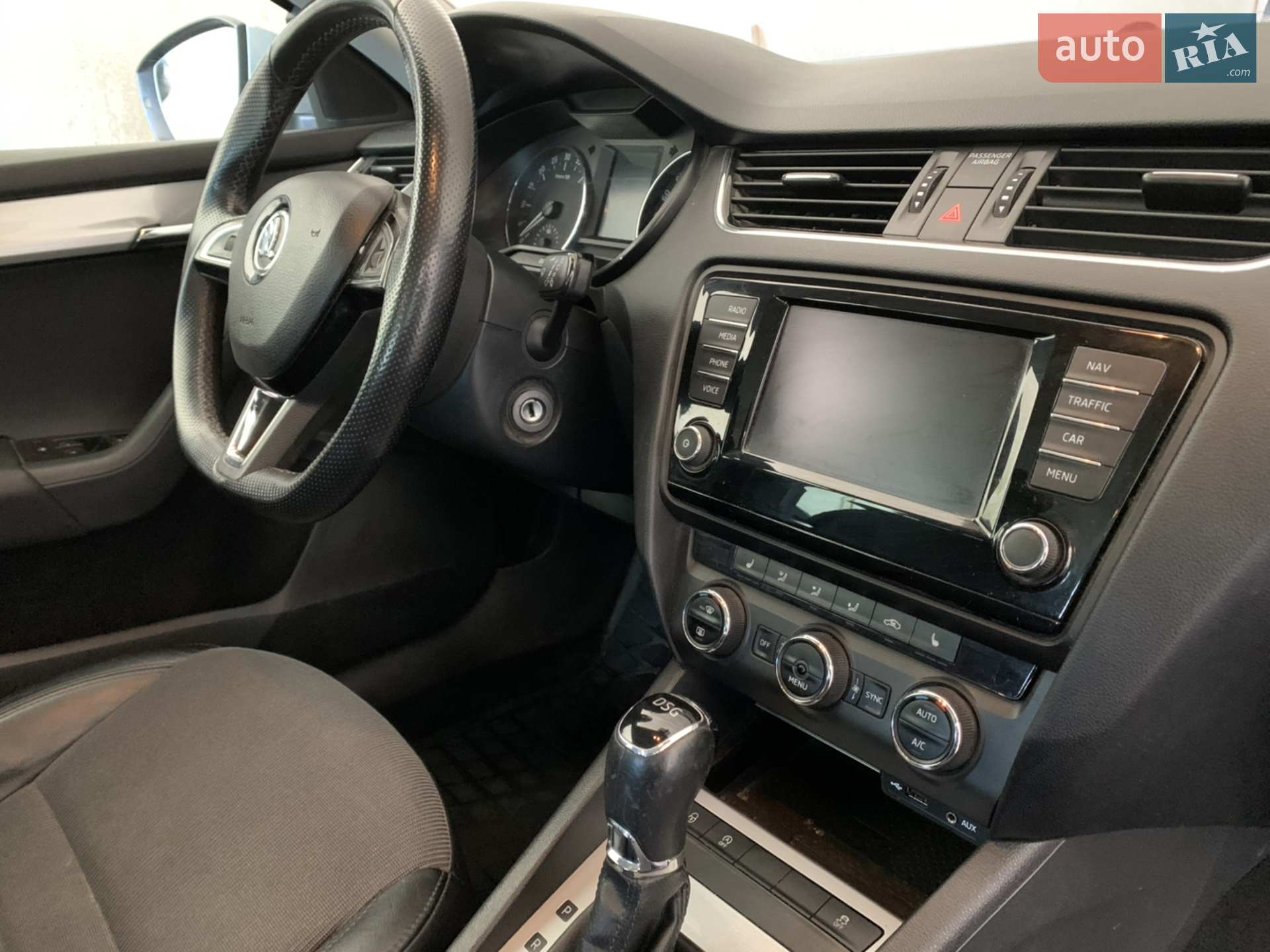 2016 Skoda Octavia - мініатюра 21