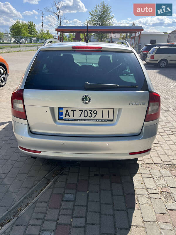 Универсал Skoda Octavia 2012 в Долине