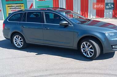 Універсал Skoda Octavia 2015 в 