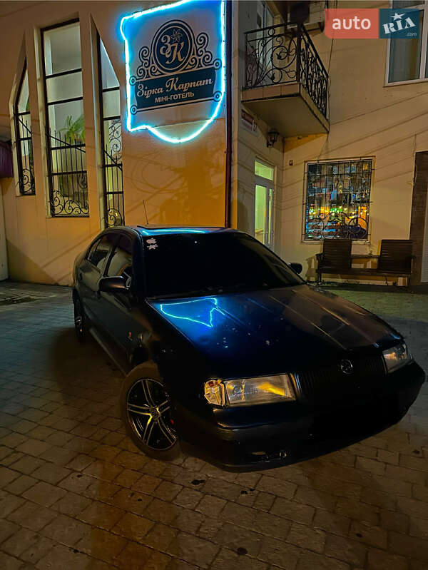 Лифтбек Skoda Octavia 1999 в Рахове