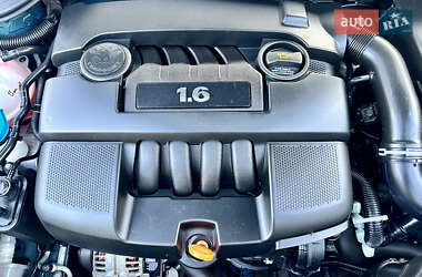 Лифтбек Skoda Octavia 2005 в 