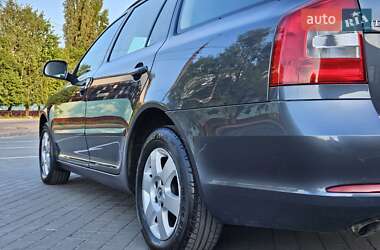 Универсал Skoda Octavia 2010 в 