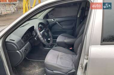 Універсал Skoda Octavia 2001 в 
