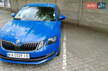 Ліфтбек Skoda Octavia 2018 в 