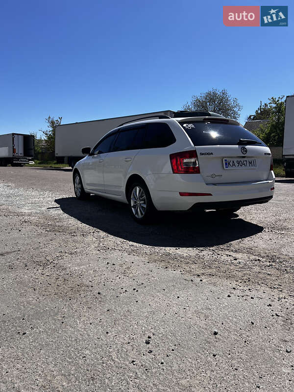 Універсал Skoda Octavia 2015 в Києві