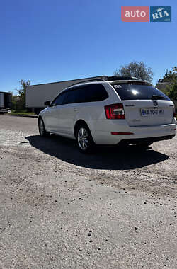 Универсал Skoda Octavia 2015 в 