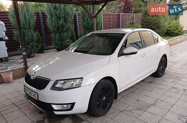 Лифтбек Skoda Octavia 2015 в Запорожье