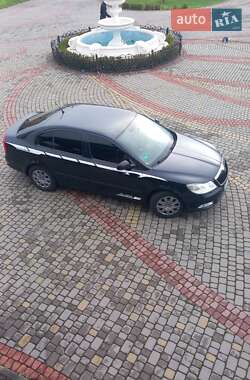 Лифтбек Skoda Octavia 2012 в Тячеве