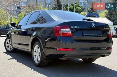 Лифтбек Skoda Octavia 2014 в 