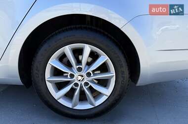 Універсал Skoda Octavia 2015 в 