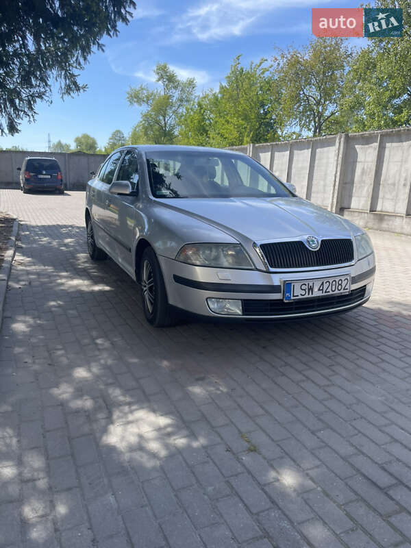 Ліфтбек Skoda Octavia 2005 в Рокитному