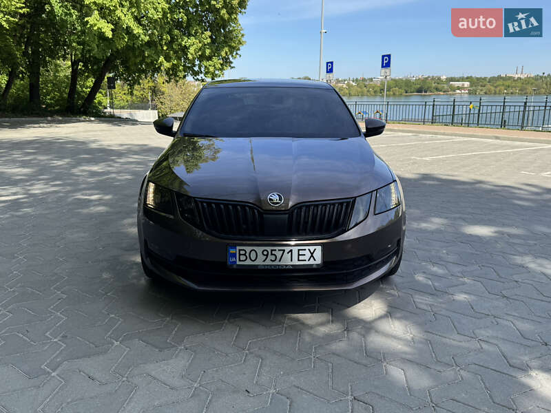 Лифтбек Skoda Octavia 2018 в Тернополе