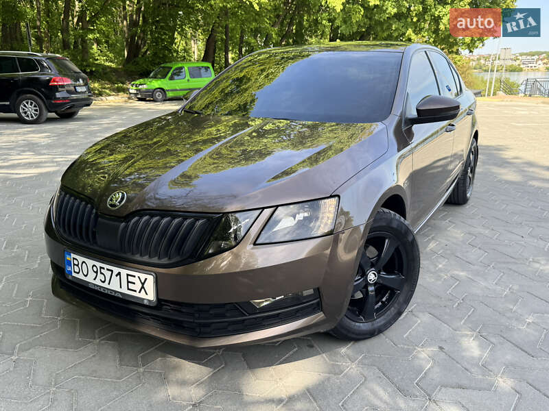 Лифтбек Skoda Octavia 2018 в Тернополе