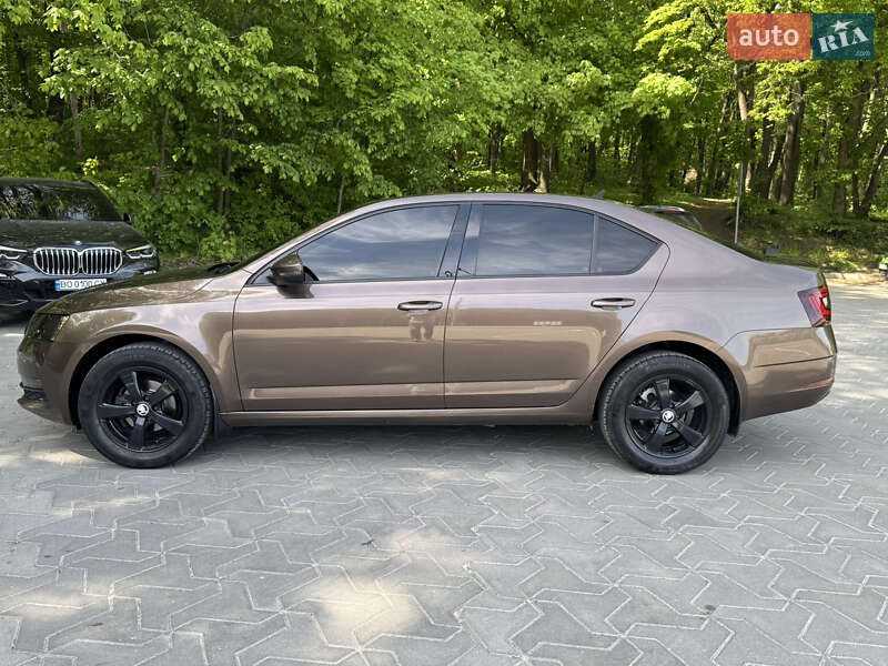 Лифтбек Skoda Octavia 2018 в Тернополе