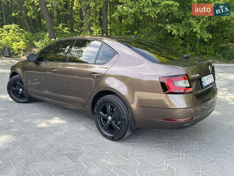 Лифтбек Skoda Octavia 2018 в Тернополе