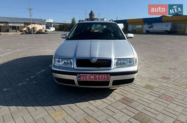 Універсал Skoda Octavia 2001 в 
