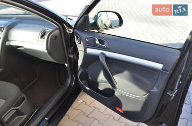 Универсал Skoda Octavia 2009 в 