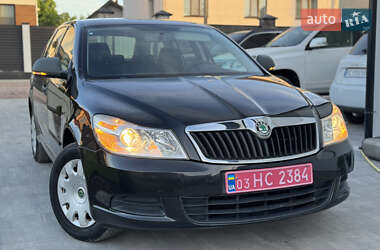 Універсал Skoda Octavia 2010 в 