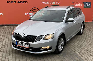 Универсал Skoda Octavia 2019 в Ровно