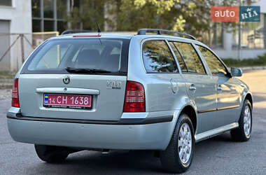 Универсал Skoda Octavia 2009 в 
