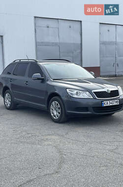 Универсал Skoda Octavia 2011 в 
