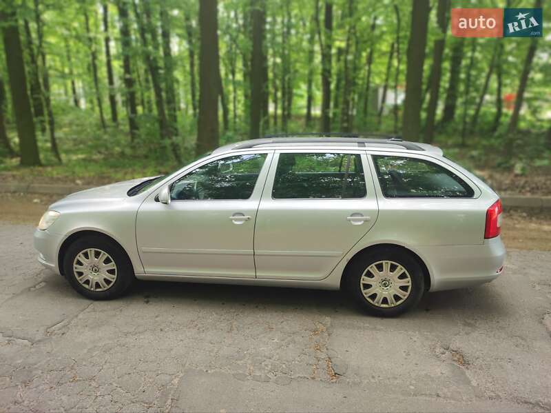 Универсал Skoda Octavia 2013 в Виннице