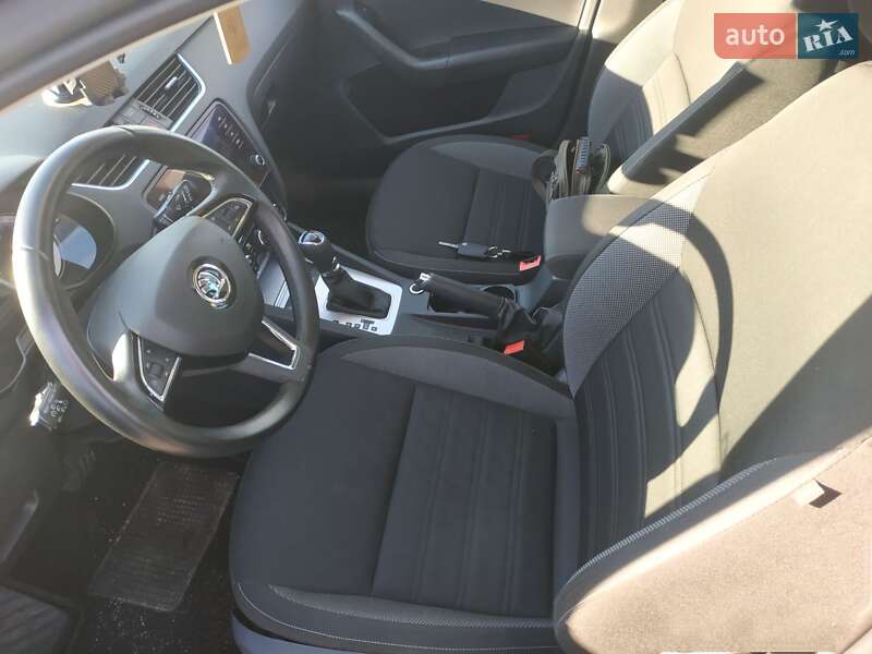 Універсал Skoda Octavia 2019 в Прилуках