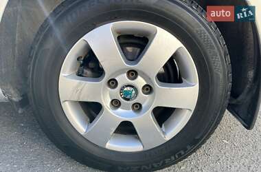 Лифтбек Skoda Octavia 2008 в 