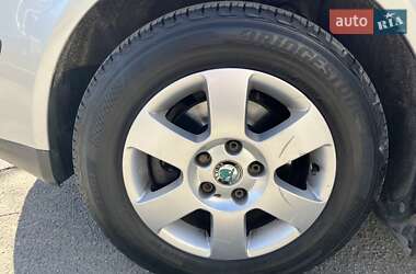Лифтбек Skoda Octavia 2008 в 