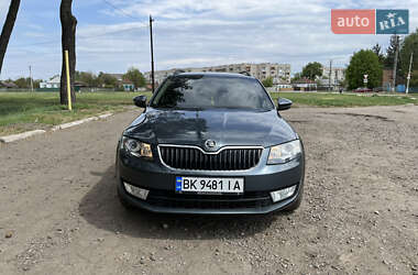 Універсал Skoda Octavia 2016 в Лебедині