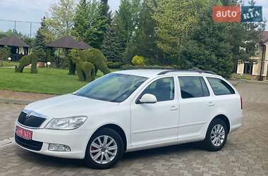 Универсал Skoda Octavia 2011 в 