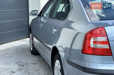 Ліфтбек Skoda Octavia 2005 в 