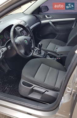Ліфтбек Skoda Octavia 2006 в 