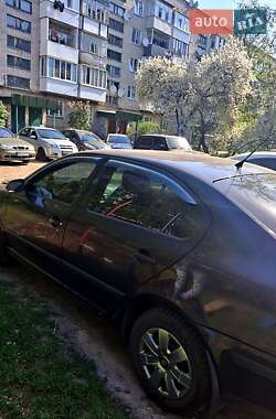 Лифтбек Skoda Octavia 2008 в 