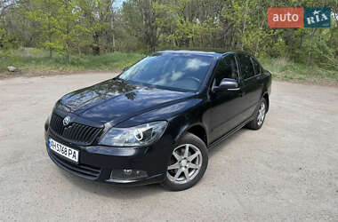 Ліфтбек Skoda Octavia 2010 в Кам'янському