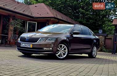 Ліфтбек Skoda Octavia 2019 в 