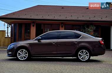 Ліфтбек Skoda Octavia 2019 в 