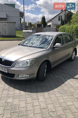 Лифтбек Skoda Octavia 2012 в Хмельницком