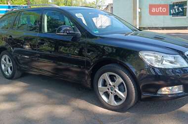 Универсал Skoda Octavia 2012 в 