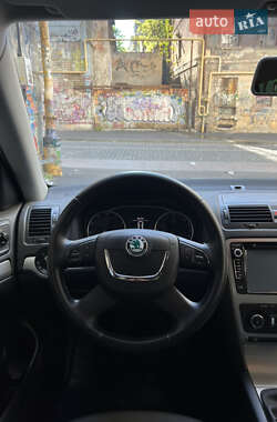 Лифтбек Skoda Octavia 2012 в 