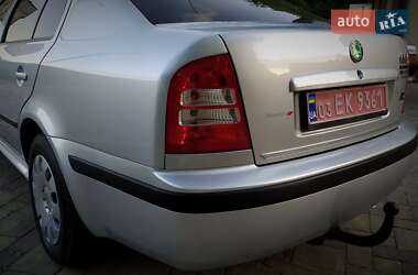 Лифтбек Skoda Octavia 2009 в 