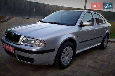 Лифтбек Skoda Octavia 2009 в 