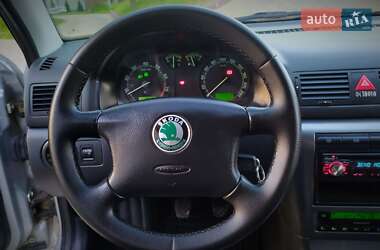 Лифтбек Skoda Octavia 2009 в 