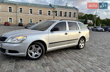 Универсал Skoda Octavia 2009 в 